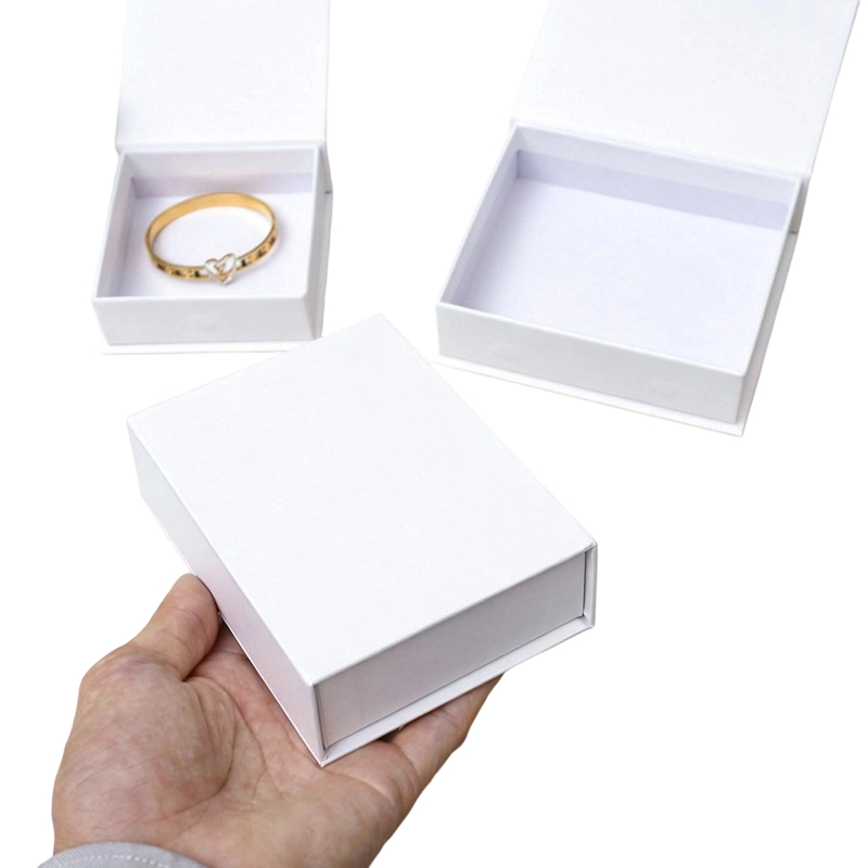 Custom Rigid Box Jewelry (1)